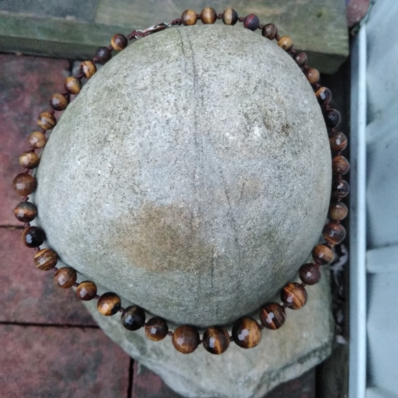 Tiger's Eye Necklace - Picture 4 of 8